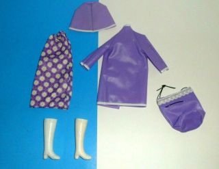 LILAC RAINCOAT DAISY DRESS CLOTHES 1970 ' s Clone Suzette Wendy Barbie Maddie MOd 4