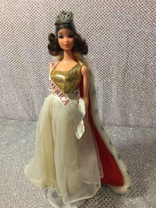 Vintage 1972 Walk Lively Miss America Steffi Barbie Doll Brunette 3200