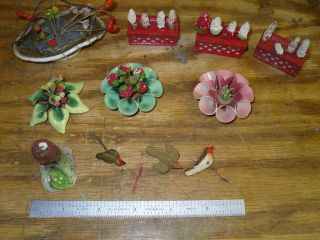 Doll House Accessories.  Flowers,  Birds,  Etc.  Old/ Vintage?