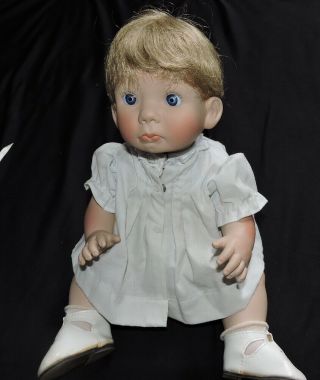 VINTAGE COLLECTOR DOLL with TAGS BOOKLET LITTLE ANGEL FACE LLOYD LEE MIDDLETON 4