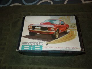 Amt 1968 Ford Mustang 2,  2 Gt