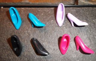 Barbie Doll Shoes A45 - 4 Pairs Of Vintage Basic Pumps