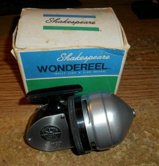 Vintage Shakespeare 1810 Model Dk Closed Face Spinning Reel/in Box/rare