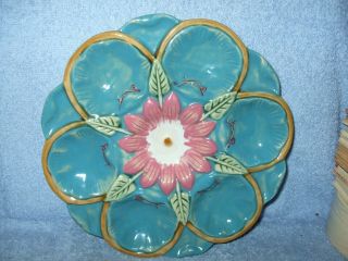 Majolica Oyster Plate Turquoise With Red And White Flower Center Antique