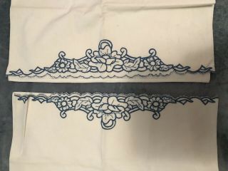 Handmade Antique Embroidered Linen Pillowcase Set 1950’s