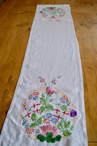 Vintage Irish Linen Table Runner Floral Embroidery 44 " X 11 "