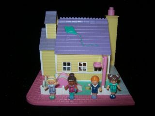 Euc 100 Complete (fully Lights Up) Vintage Polly Pocket Schoolhouse 1993