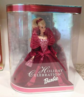 Vintage Mattel Holiday Celebration Barbie 56209 Blonde Minty