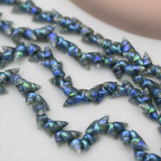 Antique Victorian Tasmanian Aboriginal Maireener Opalescent Blue Shell Necklace
