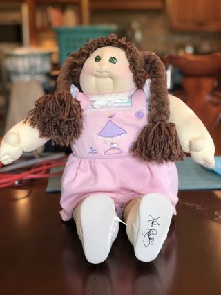 Vintage Cabbage Patch The Little People Soft Sculpture Doll