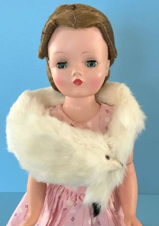 Vintage Orig.  Fur Stole " Ermine " Madame Alexander Cissy Doll Miss Revlon Toni