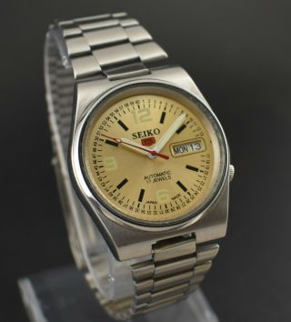 VINTAGE SEIKO 5 AUTOMATIC 21 JEWEL CAL.  7S26A DAY DATE MEN ' S WRIST WATCH 3