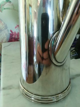 Stieff Sterling Silver Colonial Williamsburg Coffee/Chocalate pot.  Heavy 1089 gr 10