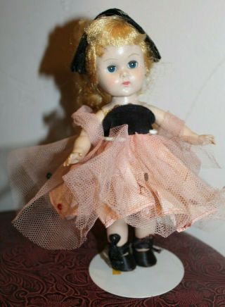 7.  5 " Vintage Vogue Ginny Doll,  Slw Hard Plastic Tagged Dress,  Adorable