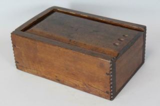 Rare Early 18th C Ct Chip Carved Pine Sliding Lid Candle Box In Attic Surface