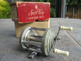 Vintage Fishing Reel In Correct Box,  Wards Sport King,  Model 901 Great