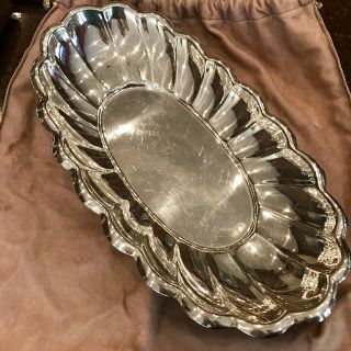 Vintage Reed & Barton Silver Plate Scallop " Holiday " Bread Tray 111