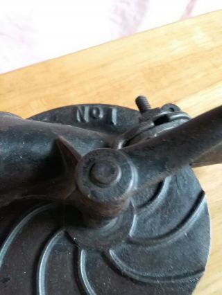 Vtg antique cast iron Enterprise no.  1 cherry stoner pitter hand crank rustic 5