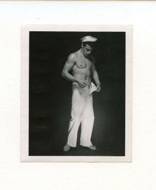 29 Vintage Photo Unknown Studio Nude Male Muscle Bodybuilder Men Physique Gay