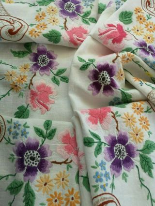 Vintage Hand Embroidered Roses Anemones Floral Detailed Tablecloth