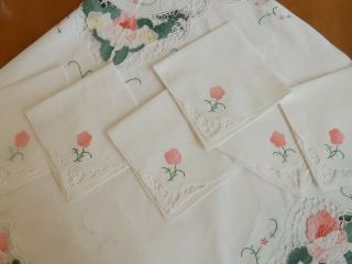 GORGEOUS TABLECLOTH & 6 NAPKINS WITH BATTEN LACE/ EMBROIDERY & APPLIQUE 3