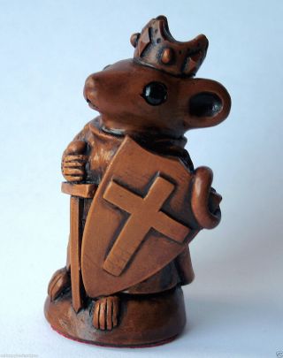 Church Mouse Ornament King Richard I Unique English Collectable Table Mice Gift