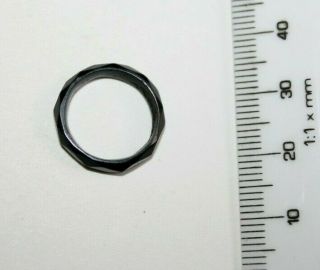 ANTIQUE VICTORIAN FACETED WHITBY JET CHILD ' S BAND RING 6