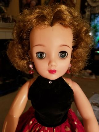 Gorgeous Ideal 18 " Miss Revlon Fashion Doll With Rare Widow 