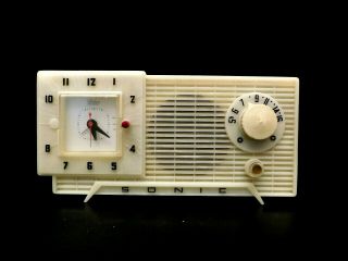 Vintage Old Sonic Eames Era Mid Century Art Deco Antique Translucent Clock Radio