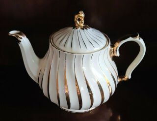 Vintage Antique Sadler England White Gold Trim Swirl Pattern Teapot 2737