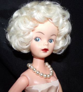 Vintage Hong Kong Tammy Tina Cassini Marilyn Monroe Style Platinum Blond Doll