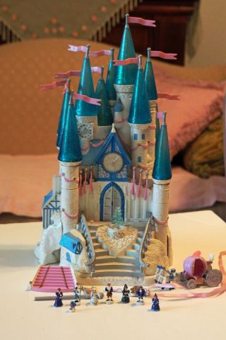Princess Cinderella Castle Polly Pocket Type - With Figures By Trendmaster