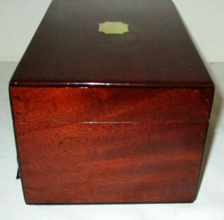 LOVELY USEFUL VICTORIAN SOLID MAHOGANY & BRASS TABLE TOP BOX with key 6