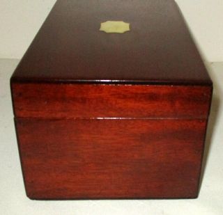 LOVELY USEFUL VICTORIAN SOLID MAHOGANY & BRASS TABLE TOP BOX with key 8