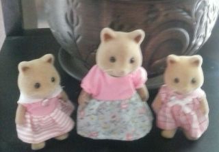 Calico Critters/sylvanian Families Vintage Slydale Honey Fox Family Mom & Girls