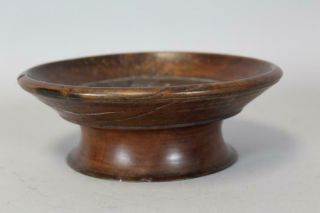 A RARE PILGRIM PERIOD 17TH C AMERICAN TURNED CENTER BOWL TAZZA IN OLD SURFACE 4