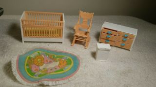 Tomy Smaller Homes Dollhouse Furniture Nursery Baby Crib Rocker Nearly Complete