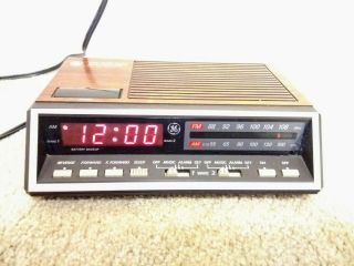 Vintage Ge Alarm Clock Radio Model 7 - 4616b Two Wake Times Red Led Digits - Ar