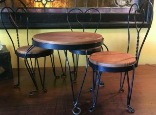Vintage Twisted Wire Ice Cream Parlor Table And Chairs Doll