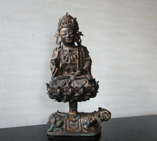 Very Rare Chinese Antique Lacquer Gilt Bronze Bodhisattva Figure 3