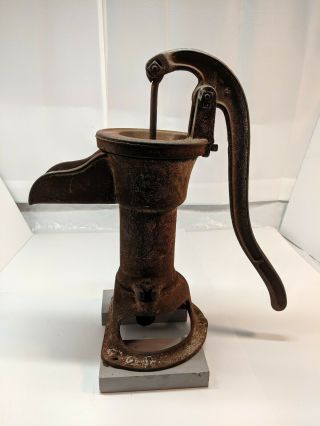 Antique Water Well Pump Vintage Cast Iron 2