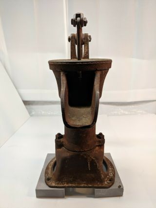 Antique Water Well Pump Vintage Cast Iron 4