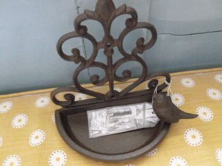 Vintage style metal iron bird bath bowl dish interior home or garden use 2