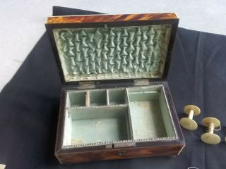 Georgian faux tortoise shell sewing box.  Circa 1790.  With Provenance. 6