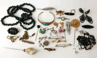 Antique & Old Vintage Jewellery Necklaces Brooches Pin Earrings Car Boot Joblot