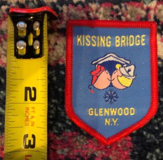 KISSING BRIDGE SKI AREA Vintage Ski Patch Glenwood,  NY. 2