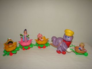 Vintage Strawberry Shortcake Berry Busy Bug With Pvc Miniatures