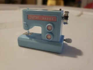 1987 Vintage Barbie Action Sewing Machine Arco 80s Accessory Wind Up Doll House
