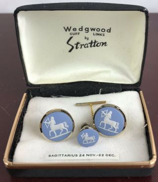 Vintage Wedgwood Sagittarius Blue And White Jasperware Cufflinks & Tie Pin Set