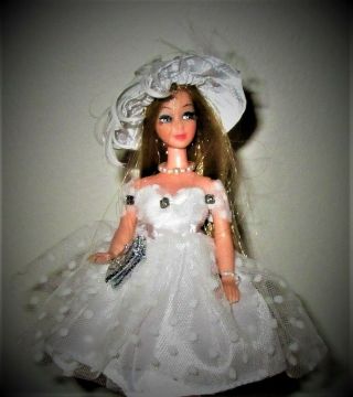 Vintage Topper Dawn Doll Wearing Gorgeous JC fashion 2